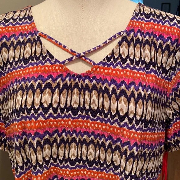 Ruby Rd. Top - Picture 2 of 6